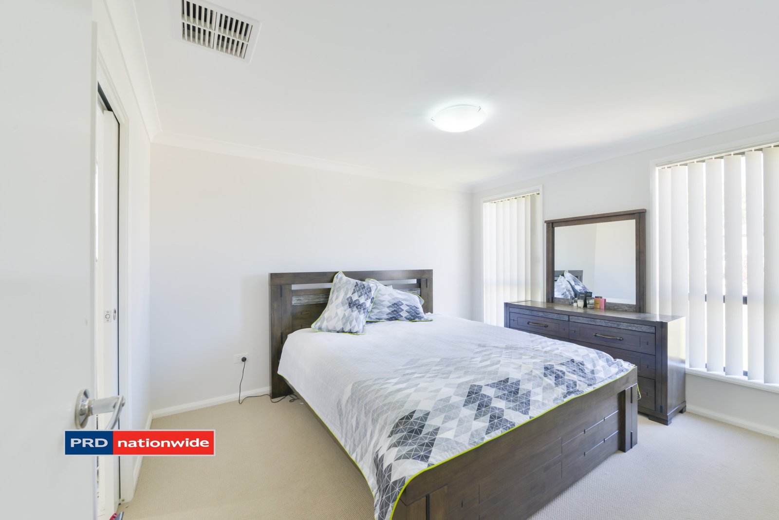 21A Lindsay Road TAMWORTH 4