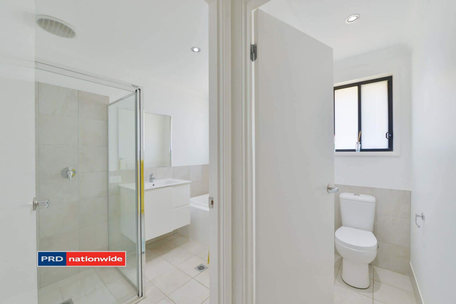 21A Lindsay Road TAMWORTH 13