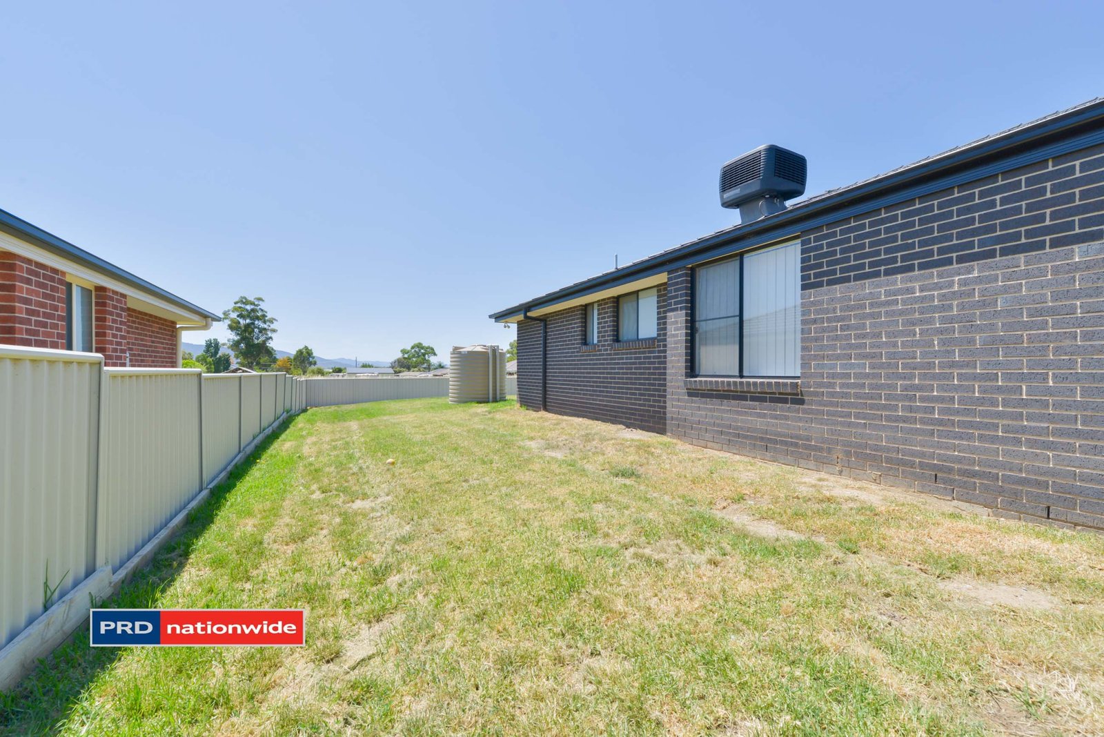 21A Lindsay Road TAMWORTH 22