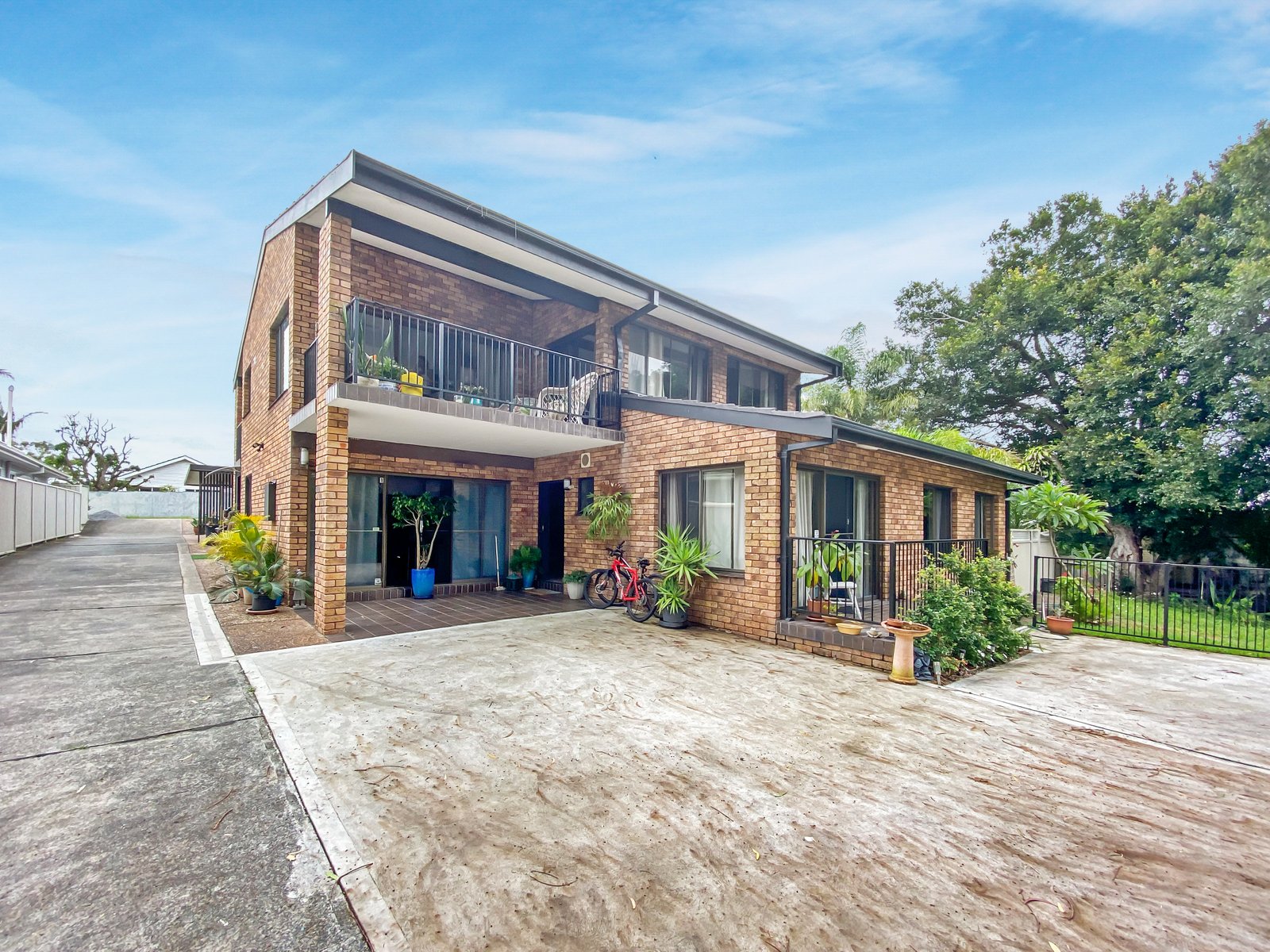 2/1A Magnus Street NELSON BAY 12