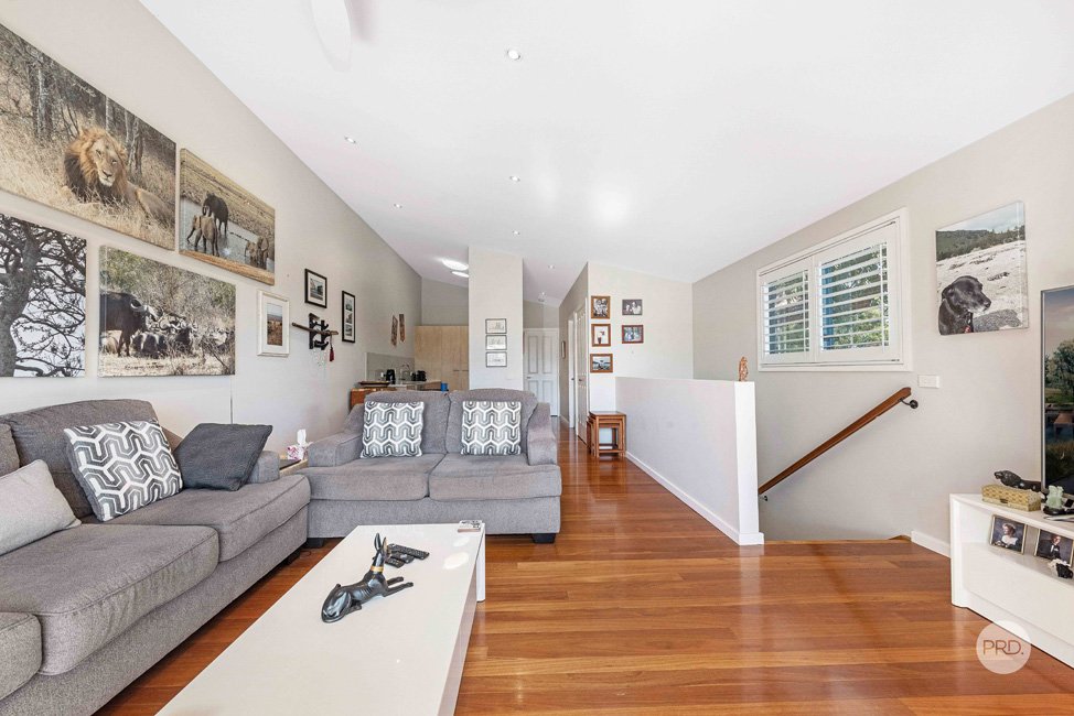 2/1A Messines Street SHOAL BAY 5