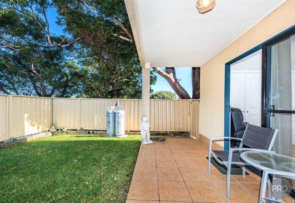 2/1A Messines Street SHOAL BAY 17