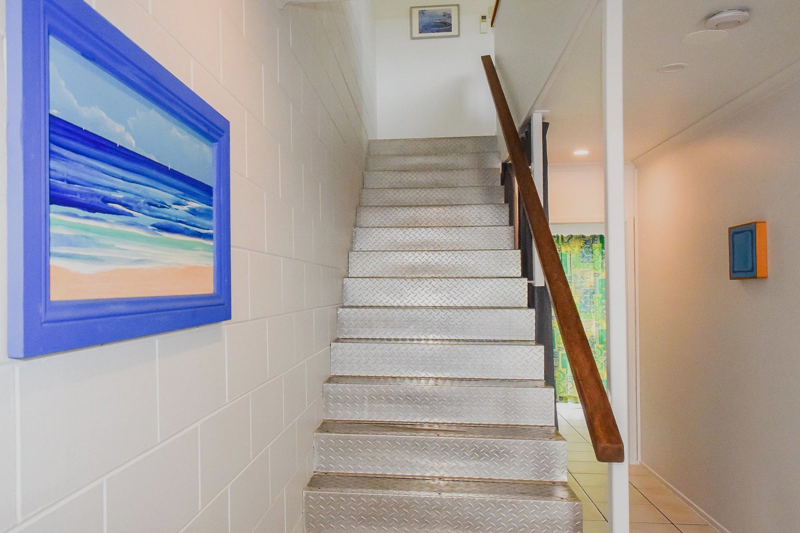 2/1A Pleasant Drive CANNONVALE 12