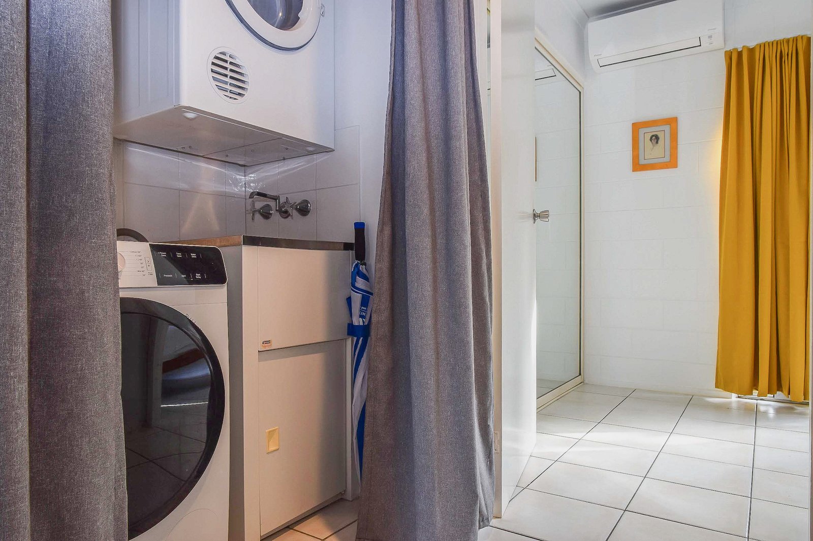 2/1A Pleasant Drive CANNONVALE 14