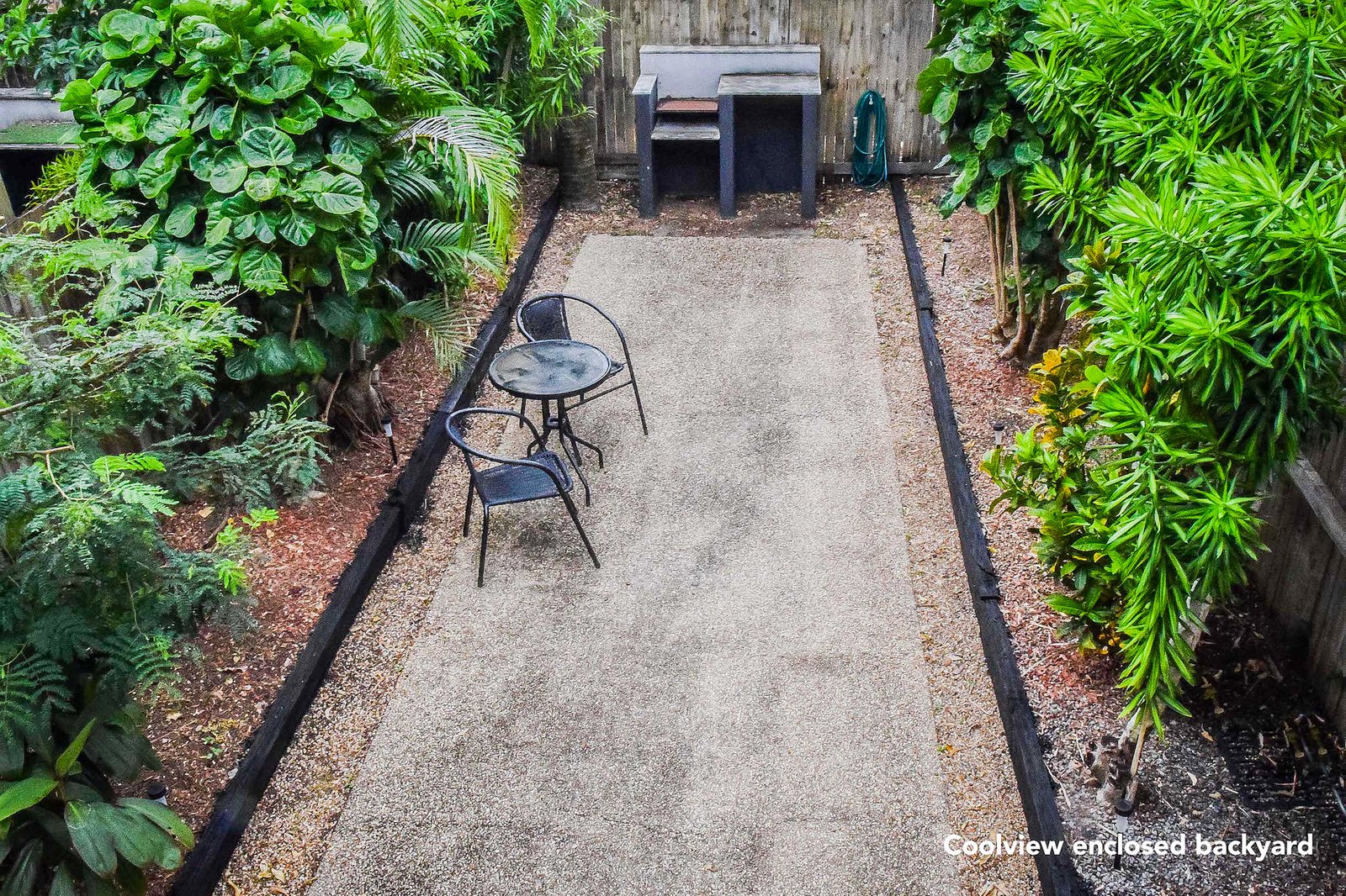 2/1A Pleasant Drive CANNONVALE 15