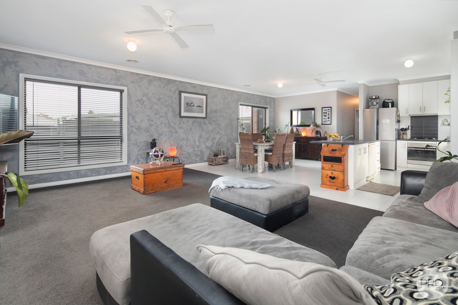 21A Queen Street SEBASTOPOL 1