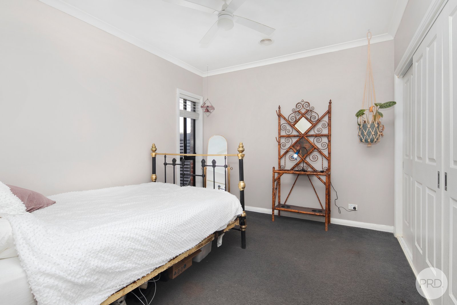 21A Queen Street SEBASTOPOL 9