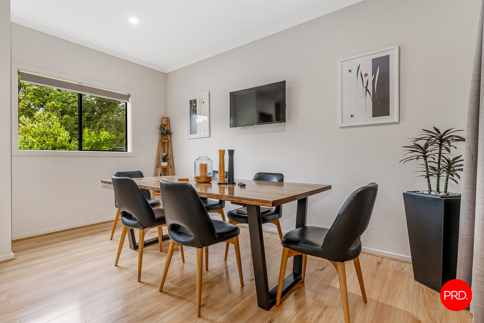 21A Ryalls Lane STRATHFIELDSAYE 10