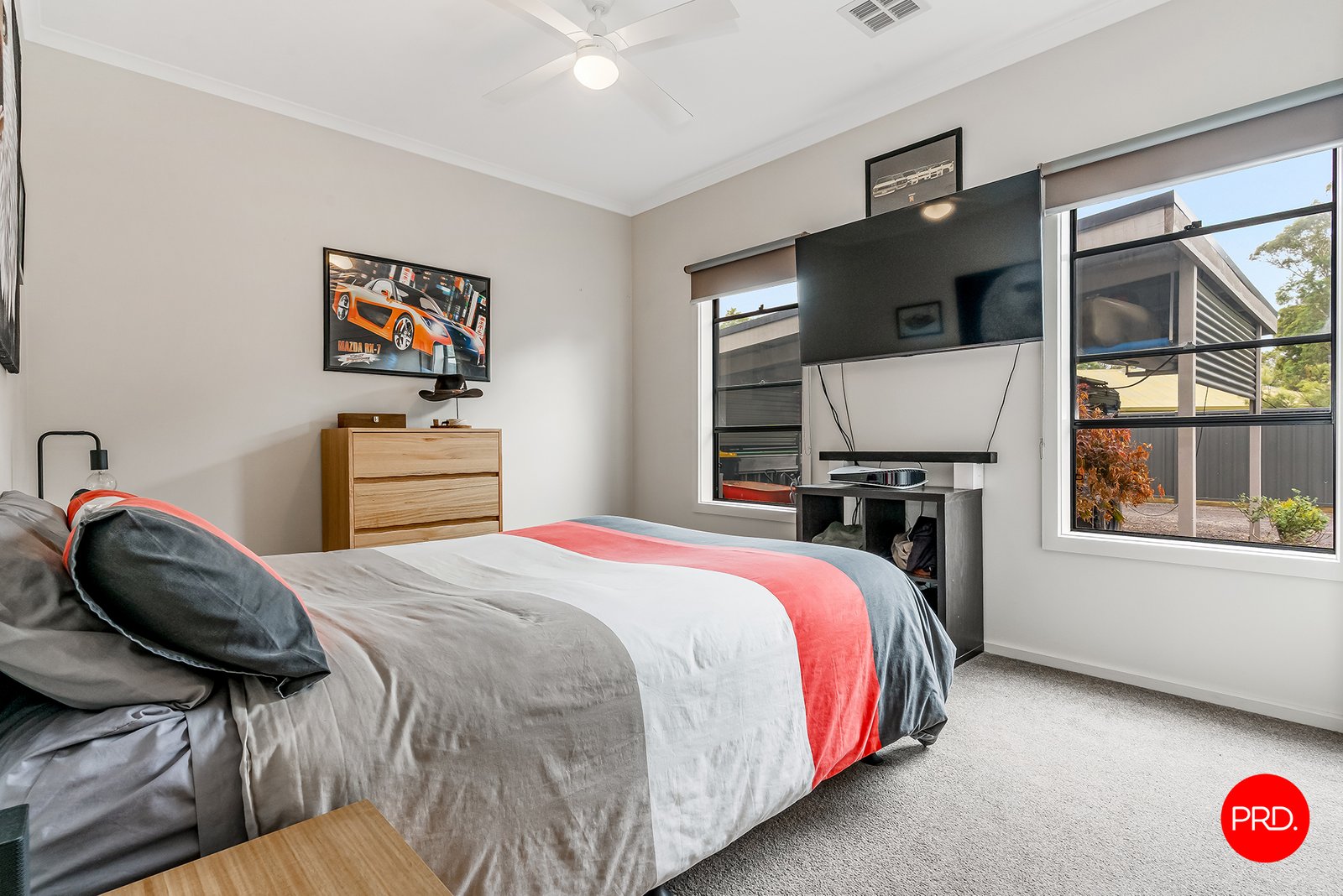 21A Ryalls Lane STRATHFIELDSAYE 13