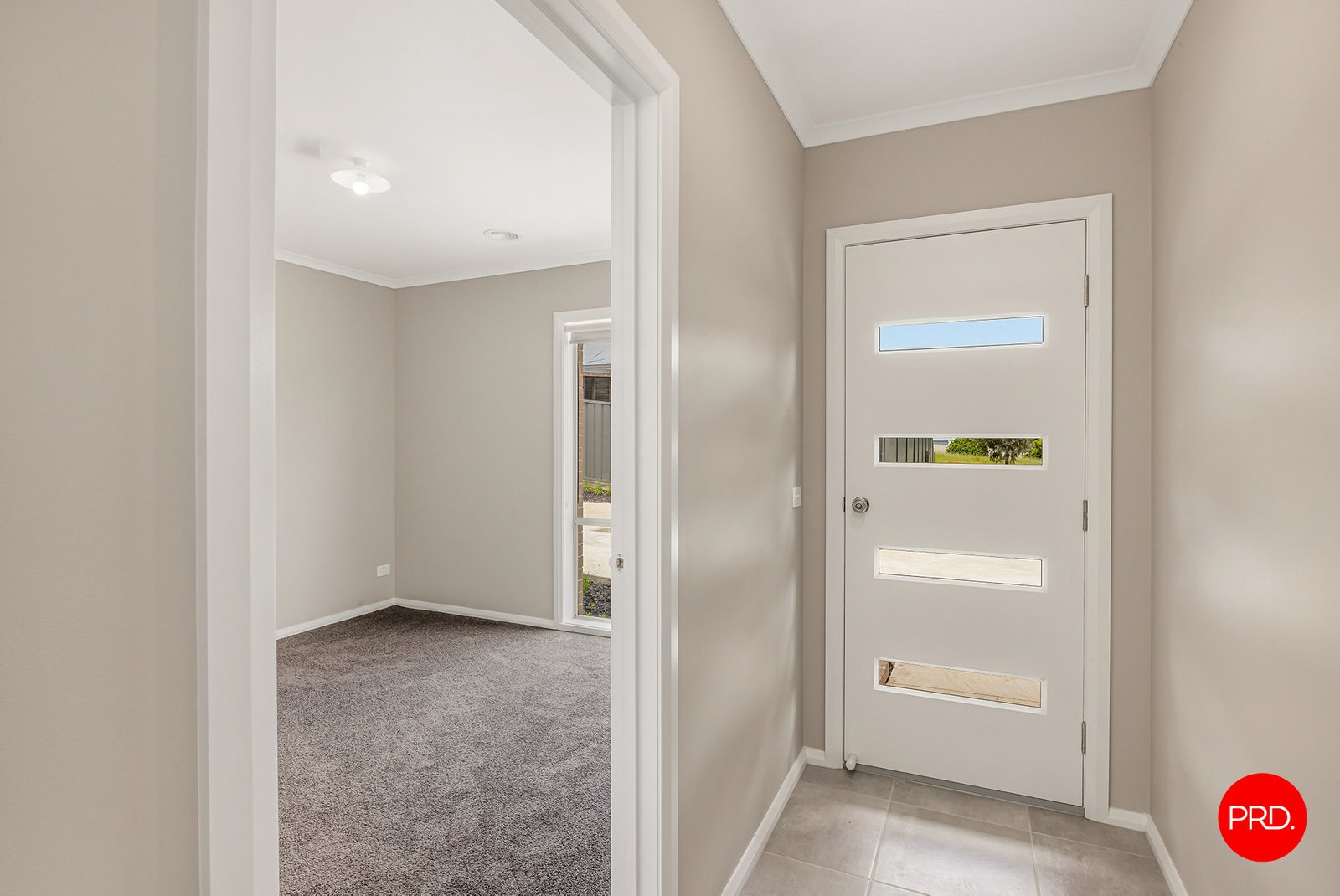 21A Station St  KANGAROO FLAT 2