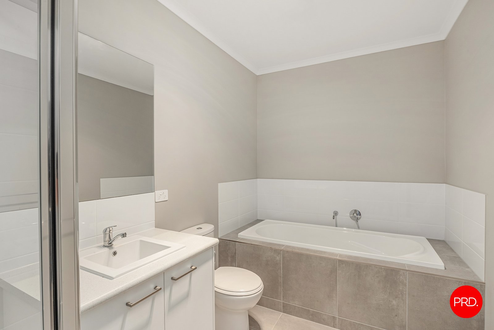 21A Station St  KANGAROO FLAT 4