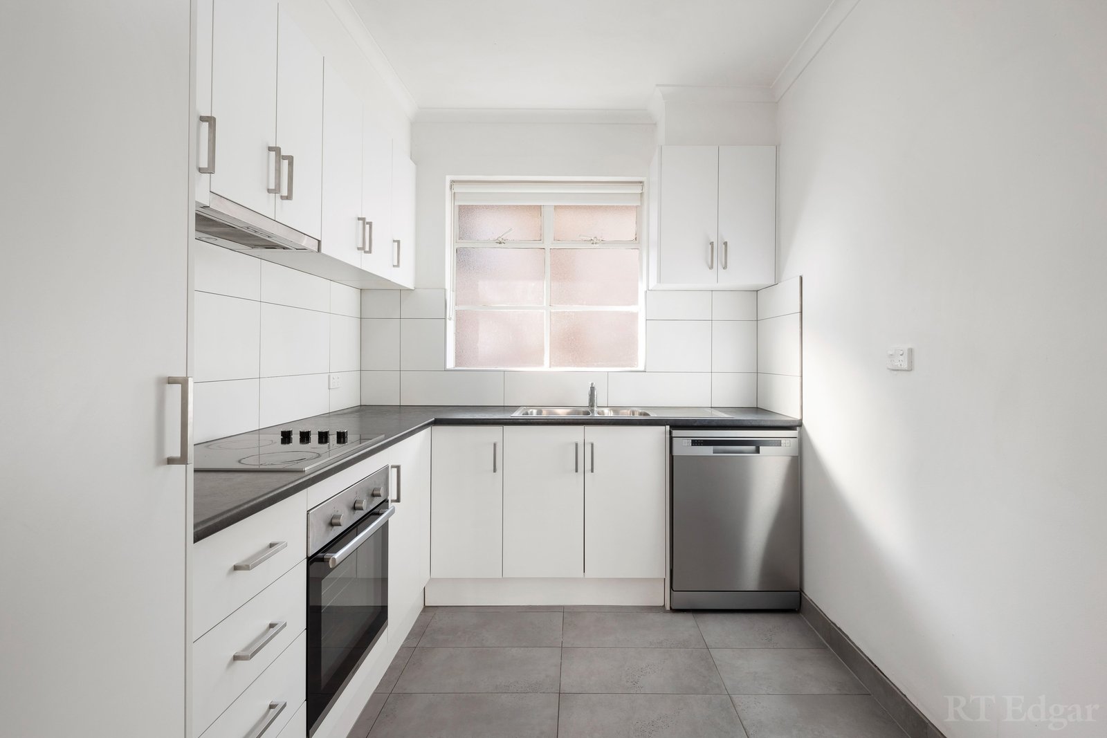 Real Estate and Property in 2/1A Washington Street, Toorak, VIC