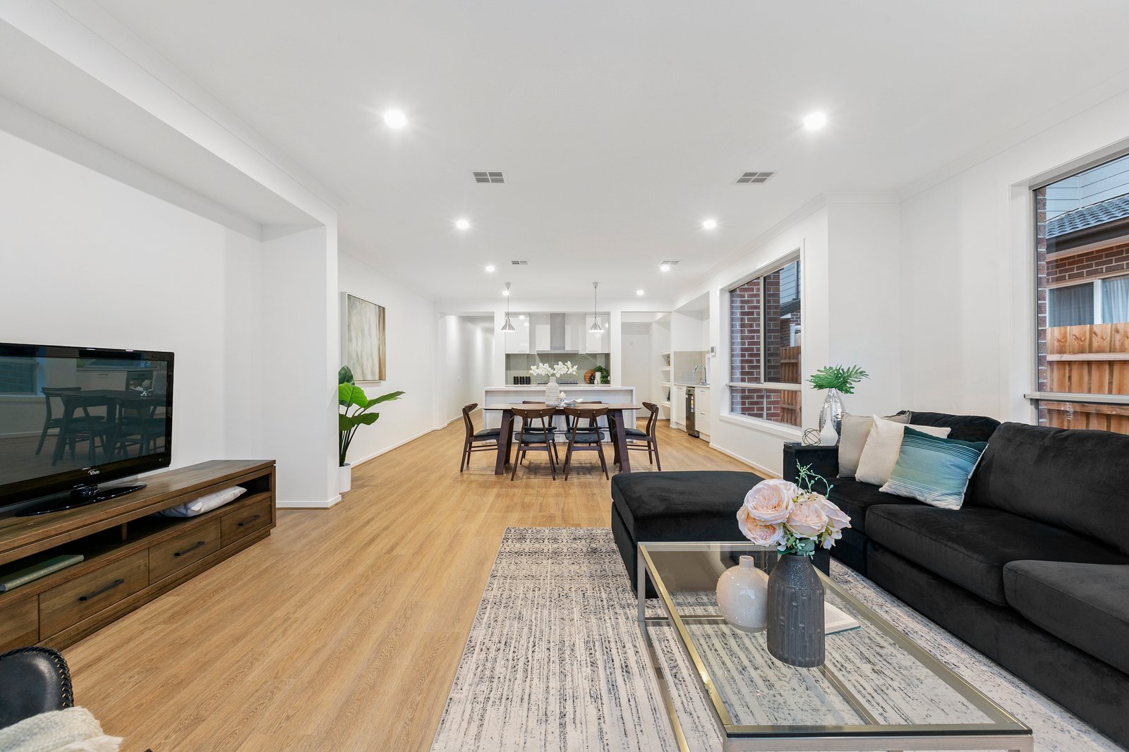 Gallery: 21B Dawn Street