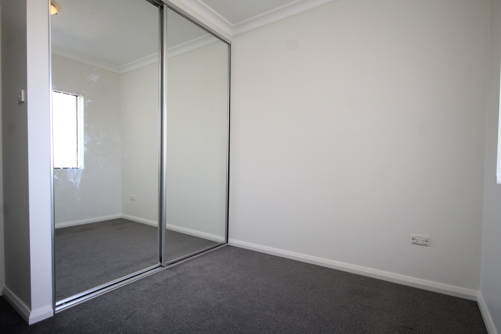 21b Farnham Avenue ROSELANDS 6