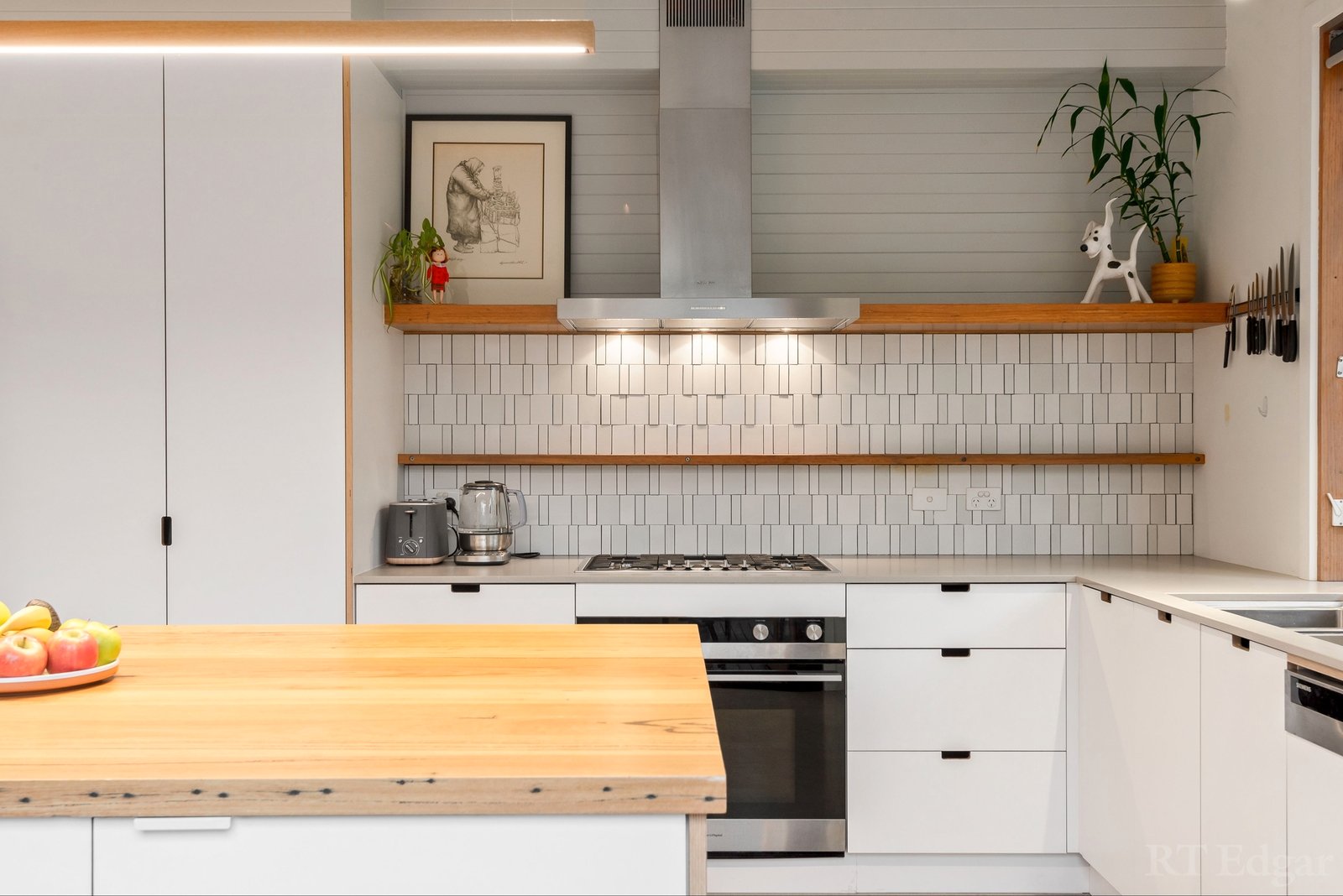 Real Estate and Property in 21B Raven Close, Ocean Grove, VIC