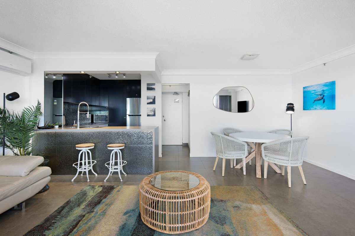 21B/3 Second Avenue BURLEIGH HEADS 6