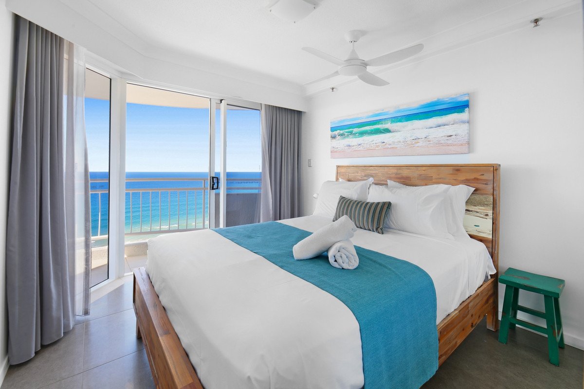 21B/3 Second Avenue BURLEIGH HEADS 16