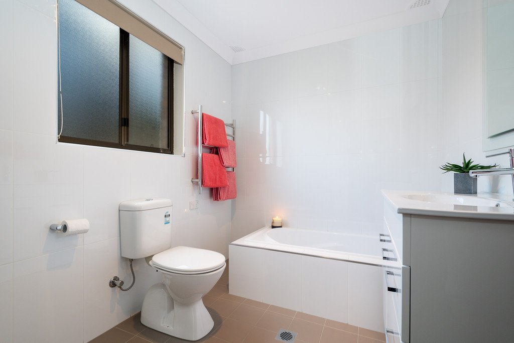 2/2-10 Compton Street DAPTO 4