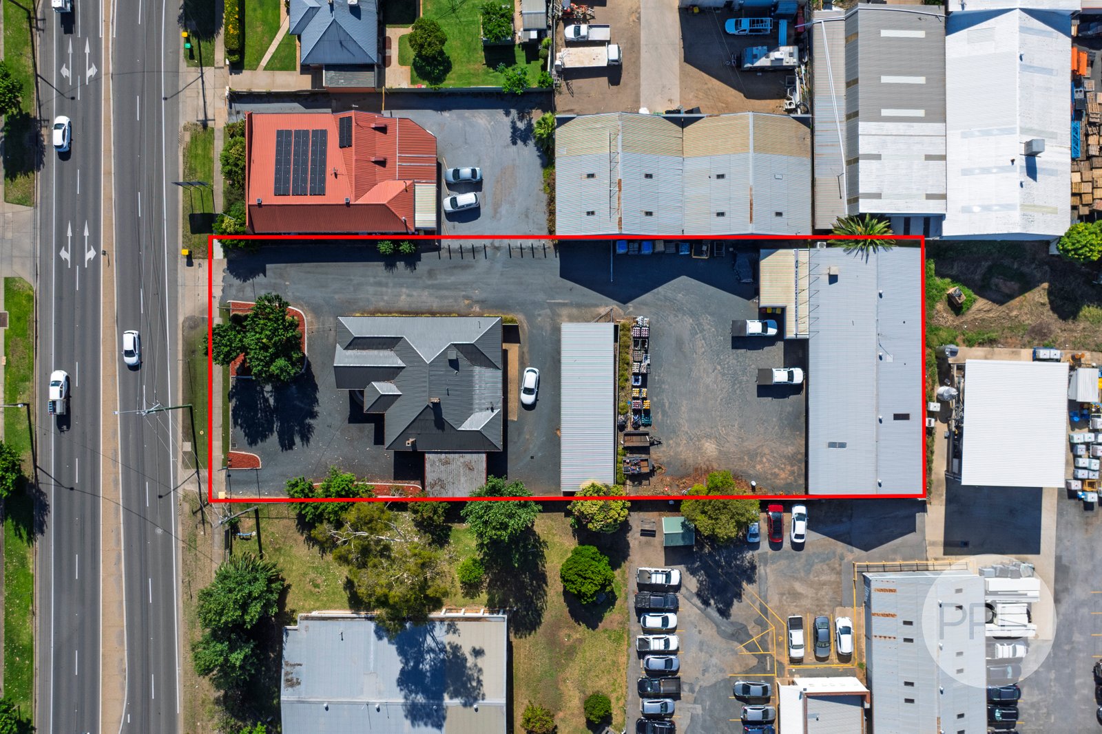 22-22A Hammond Avenue WAGGA WAGGA 1