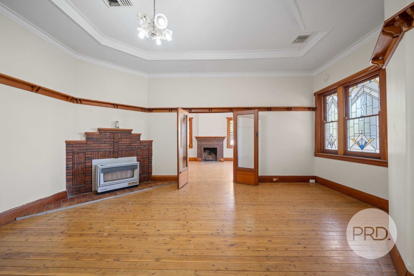22-22A Hammond Avenue WAGGA WAGGA 19