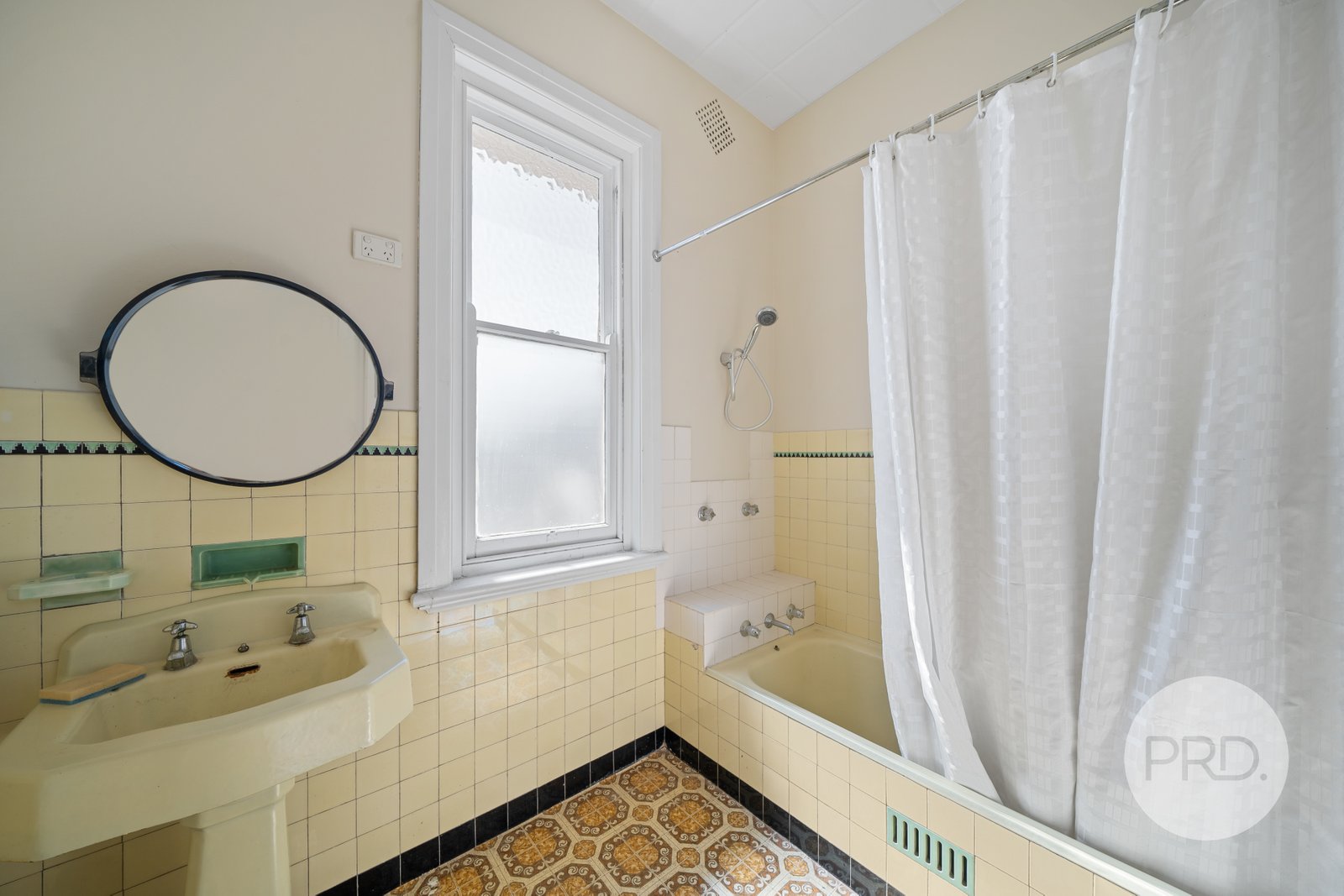 22-22A Hammond Avenue WAGGA WAGGA 20