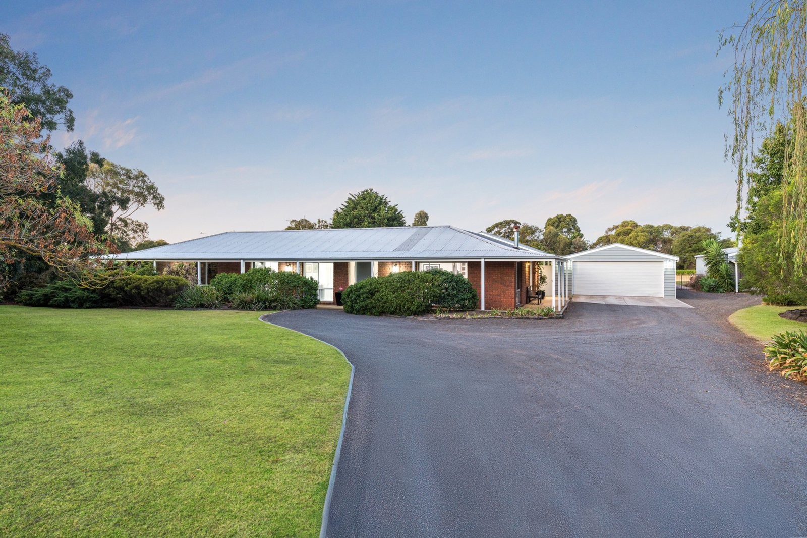 Gallery: 22-24 Otway Court