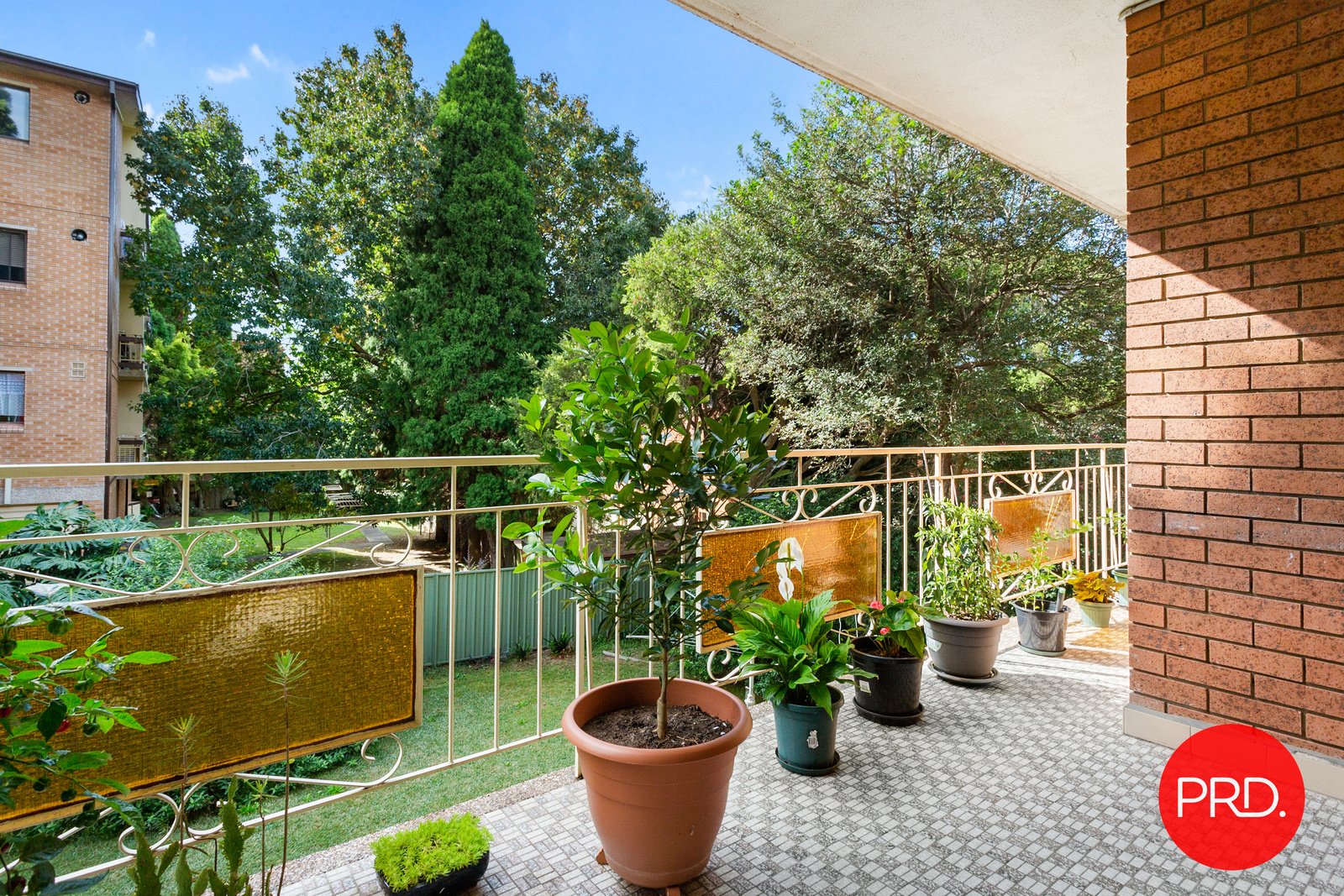 2/2-4 Carnarvon Street CARLTON 6