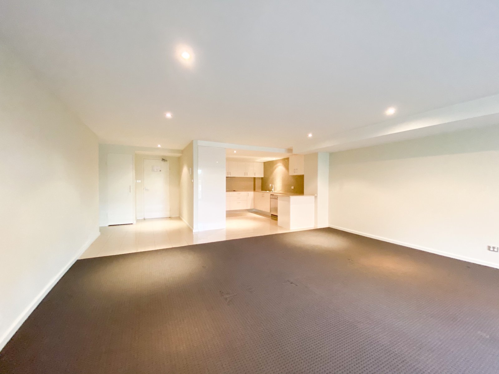 2/2-6 Government Road NELSON BAY 4