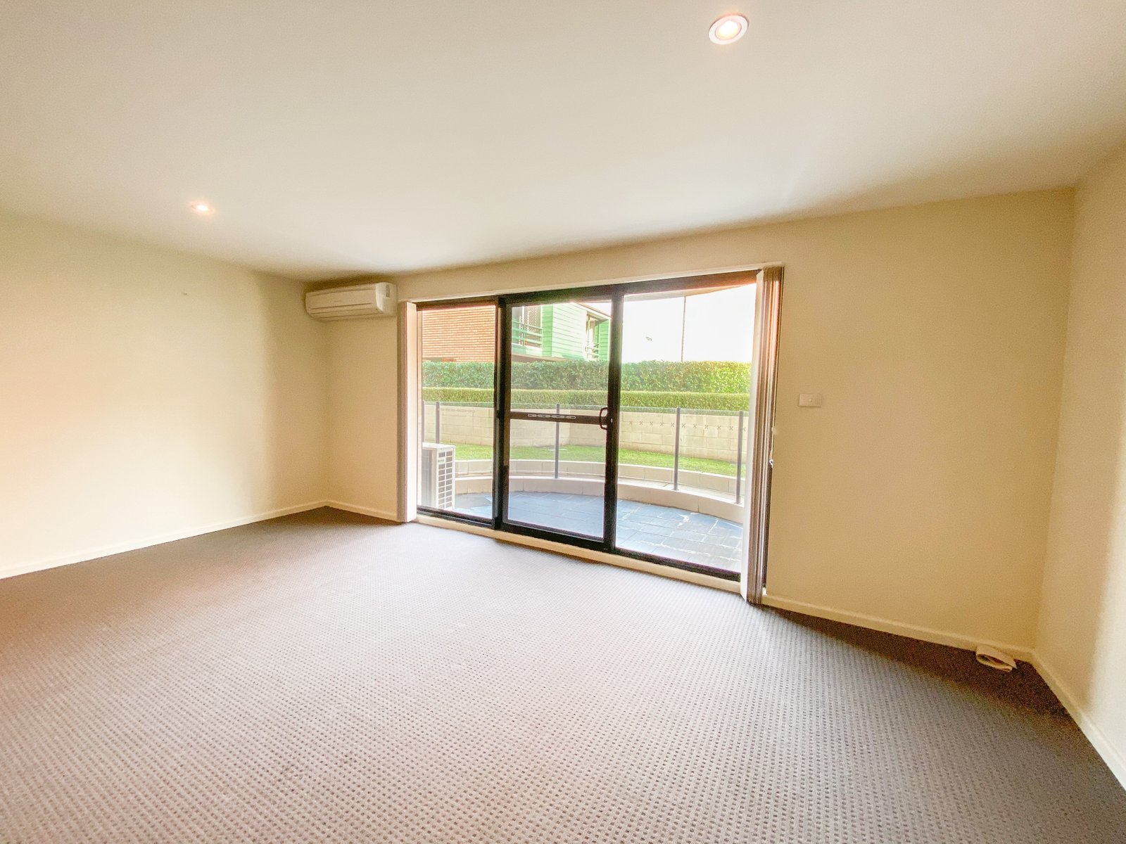 2/2-6 Government Road NELSON BAY 5