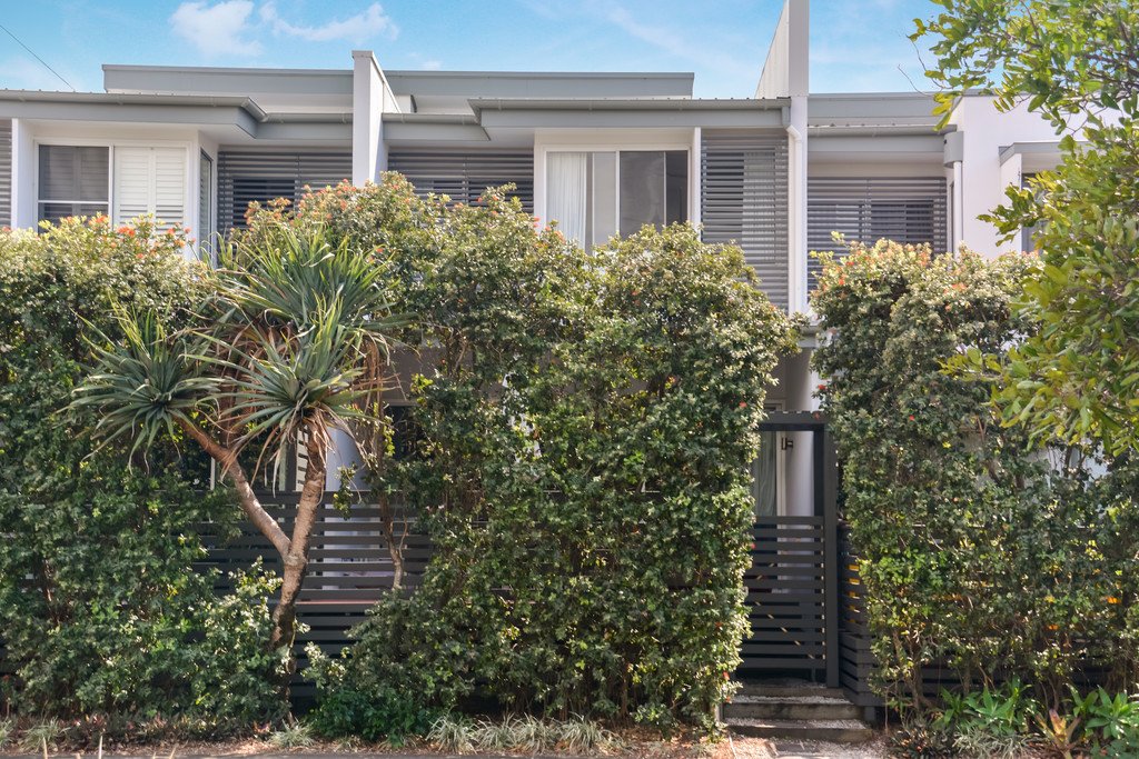 2/2-8 Canthium Way CASUARINA 1
