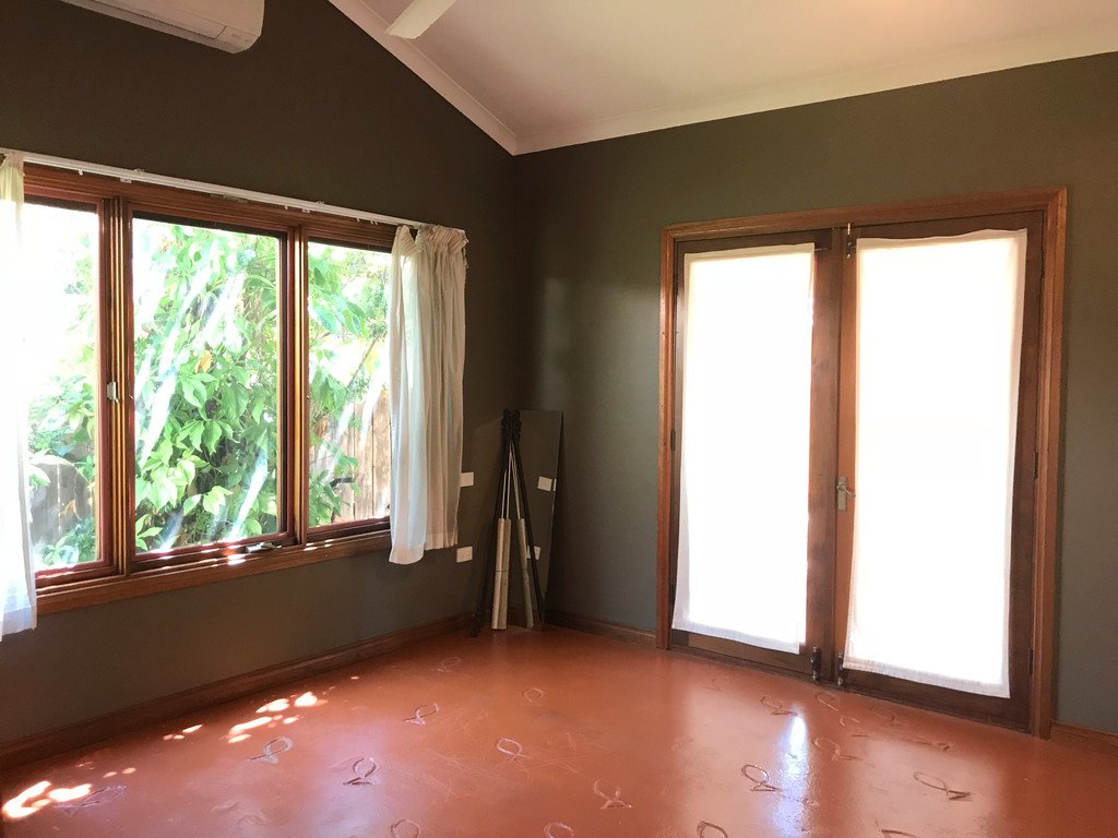 22 Aarons Drive CABLE BEACH 8