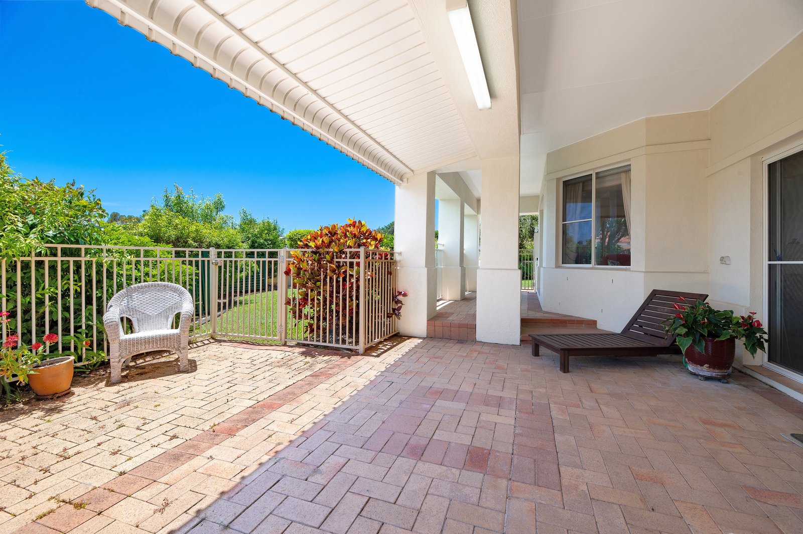 22 Abby Crescent ASHMORE 5