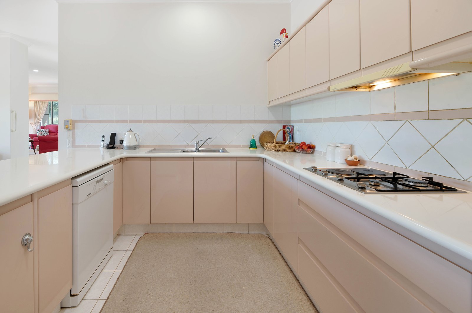 22 Abby Crescent ASHMORE 12