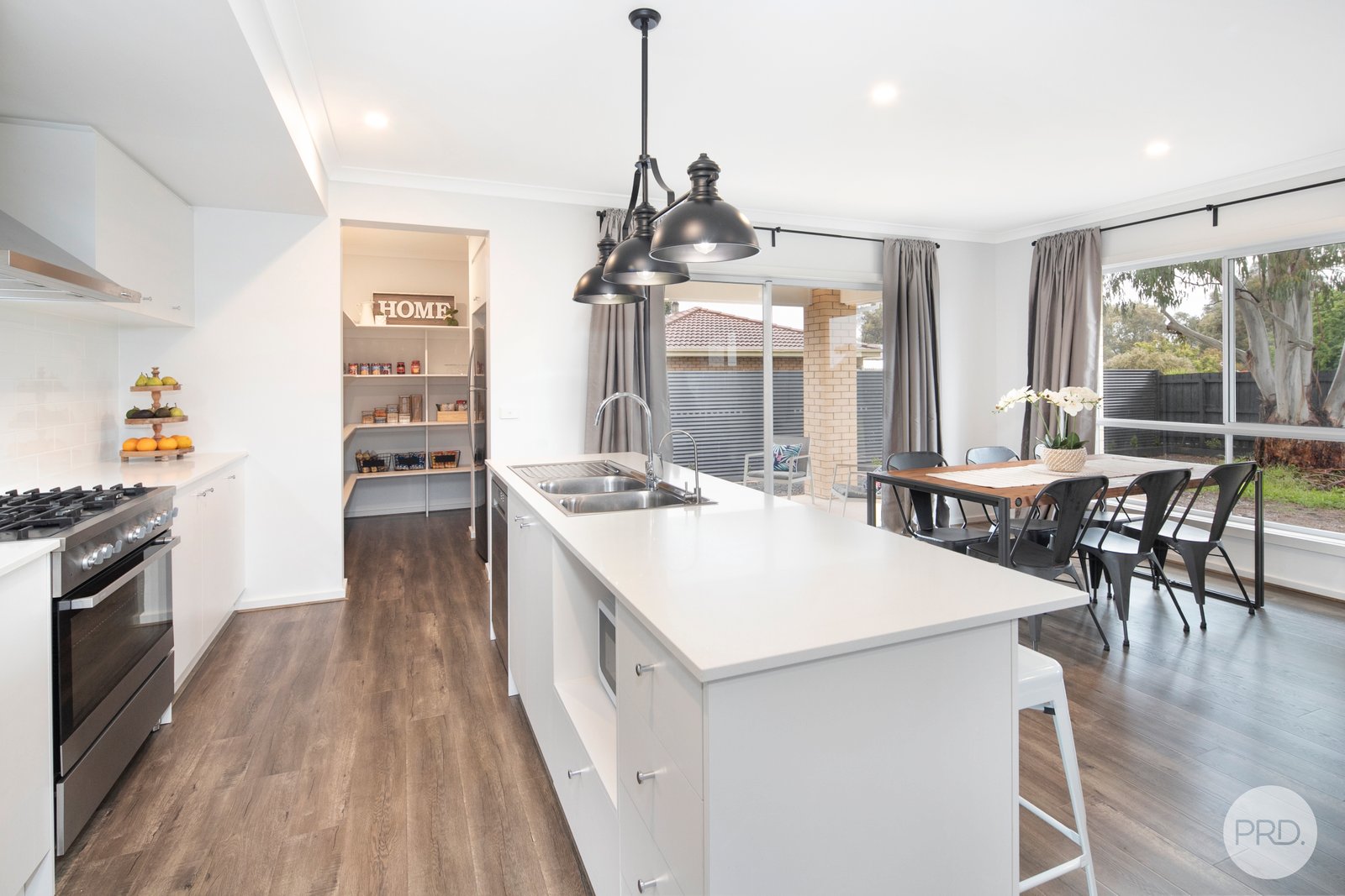 22 Albert Street CLUNES 9