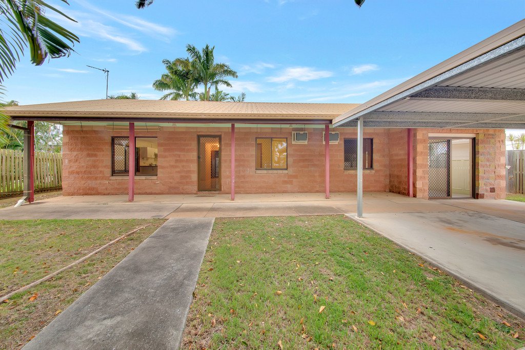 22 Alexander Street BOYNE ISLAND 16