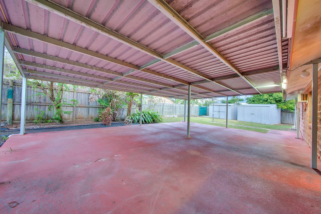 22 Alexander Street BOYNE ISLAND 17