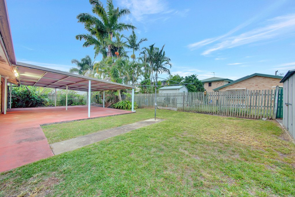 22 Alexander Street BOYNE ISLAND 18