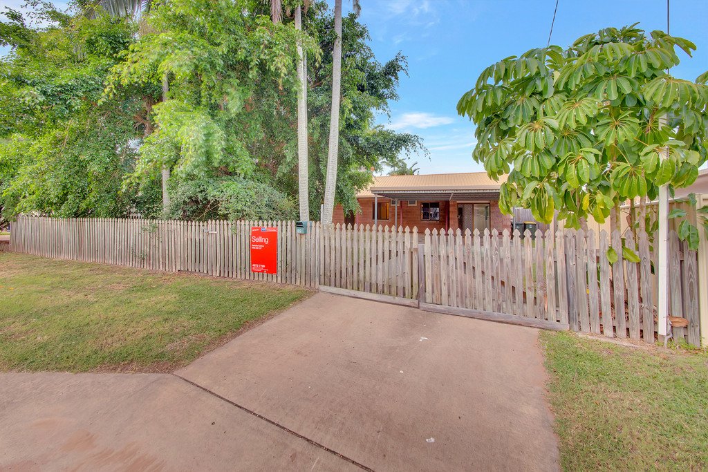 22 Alexander Street BOYNE ISLAND 19