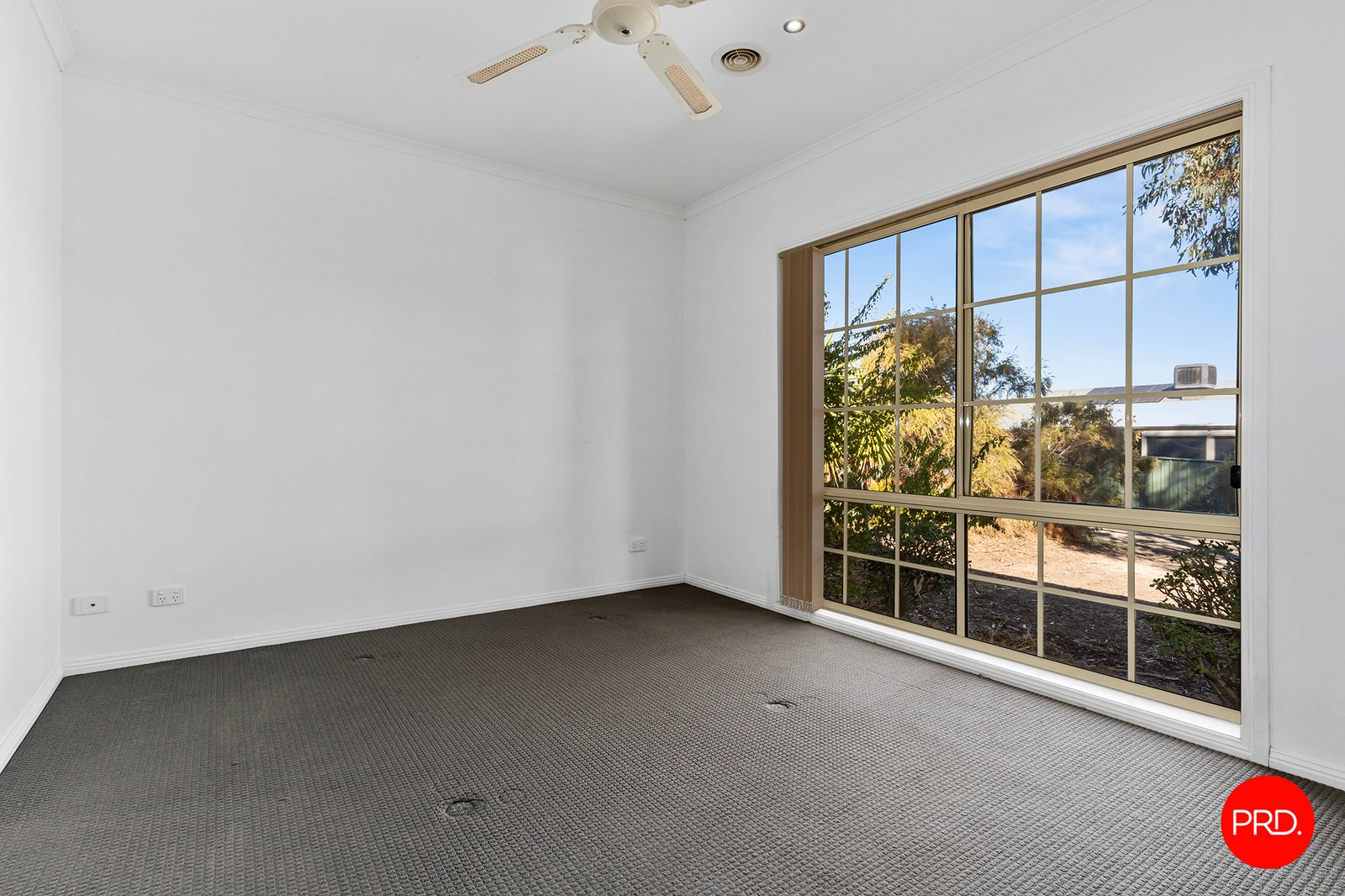 22 Alpina Place KANGAROO FLAT 8
