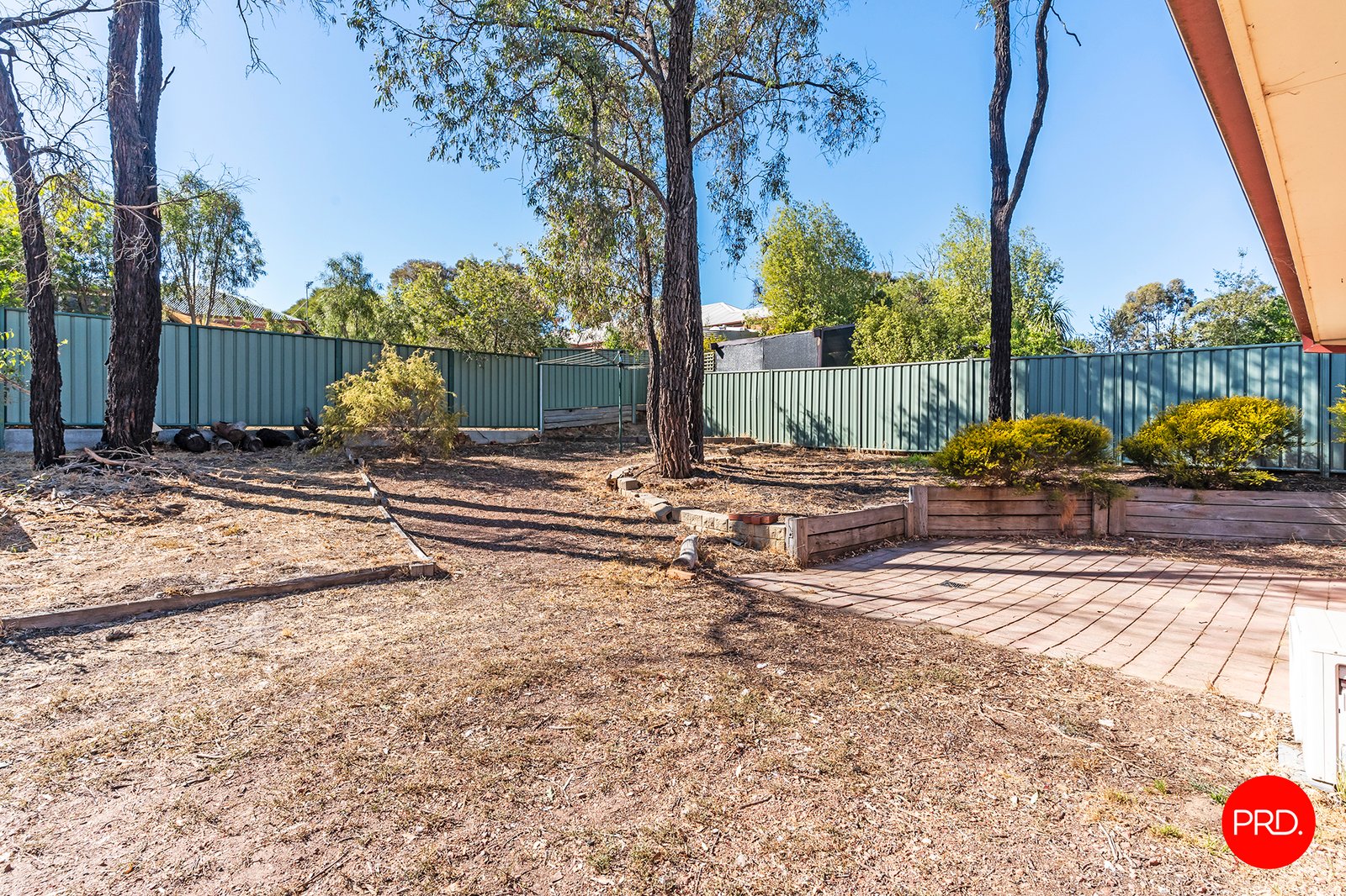 22 Alpina Place KANGAROO FLAT 16