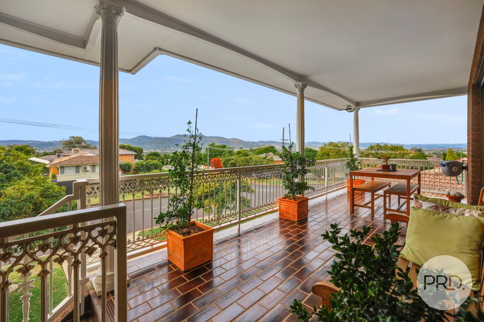 22 Amaroo Road TAMWORTH 2