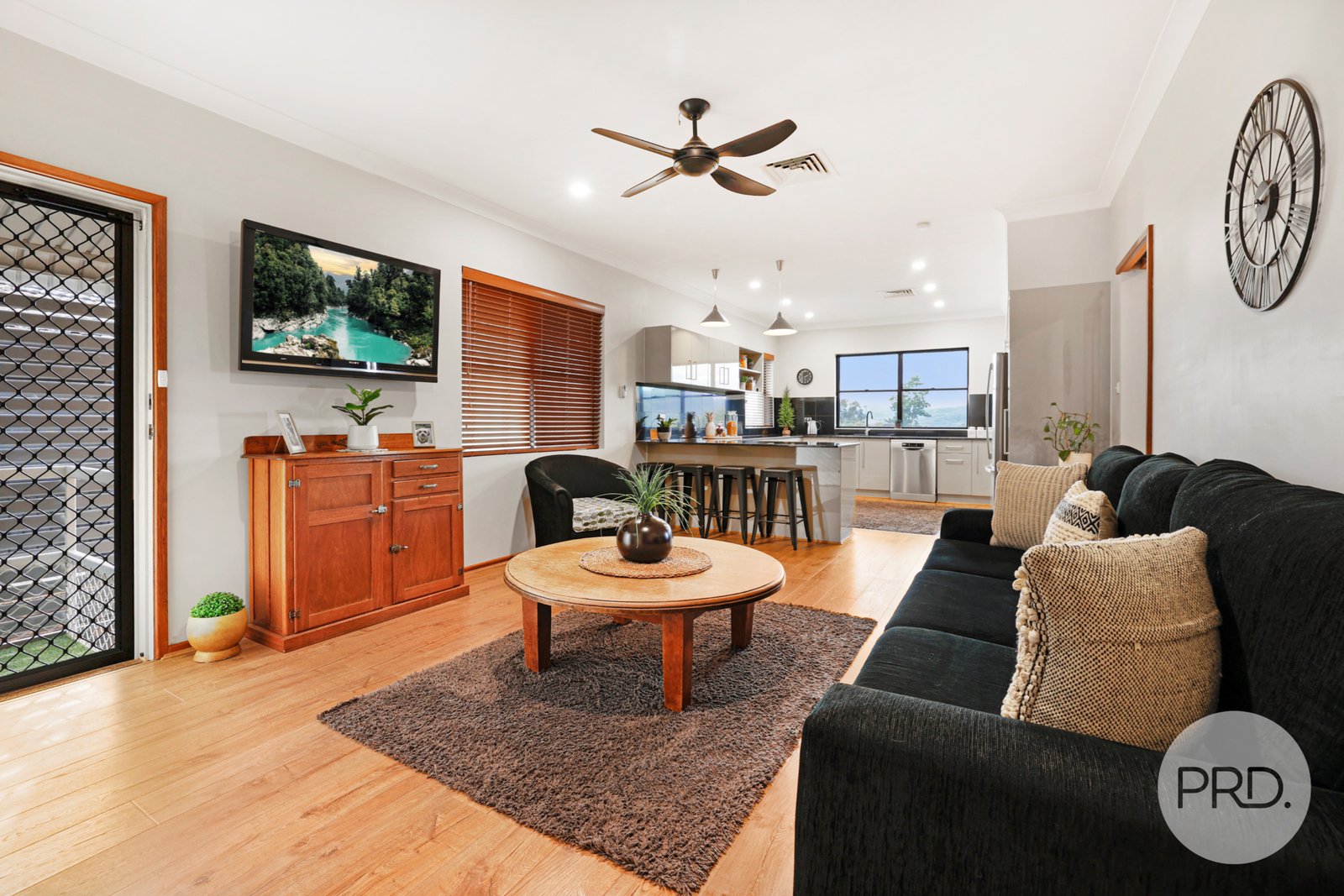 22 Amaroo Road TAMWORTH 7