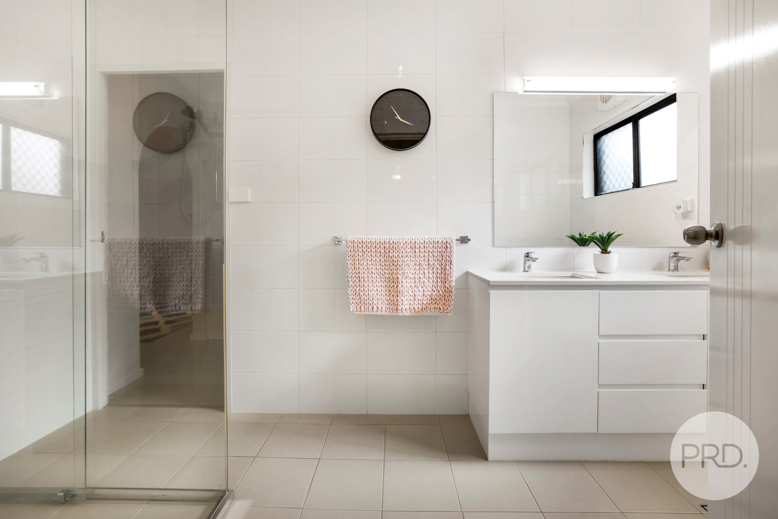 22 Amaroo Road TAMWORTH 20