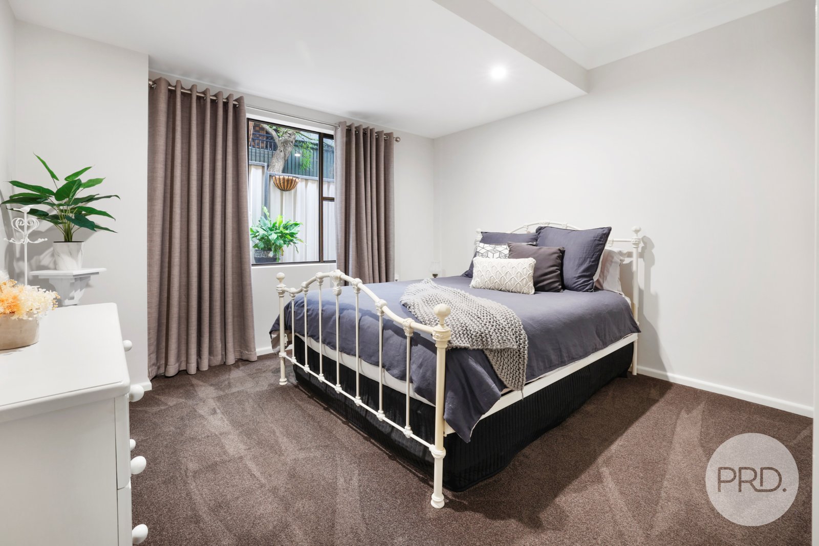 22 Amaroo Road TAMWORTH 25