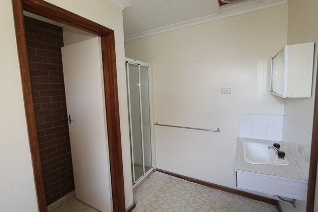 2/2 Aquila Court BALLARAT NORTH 5