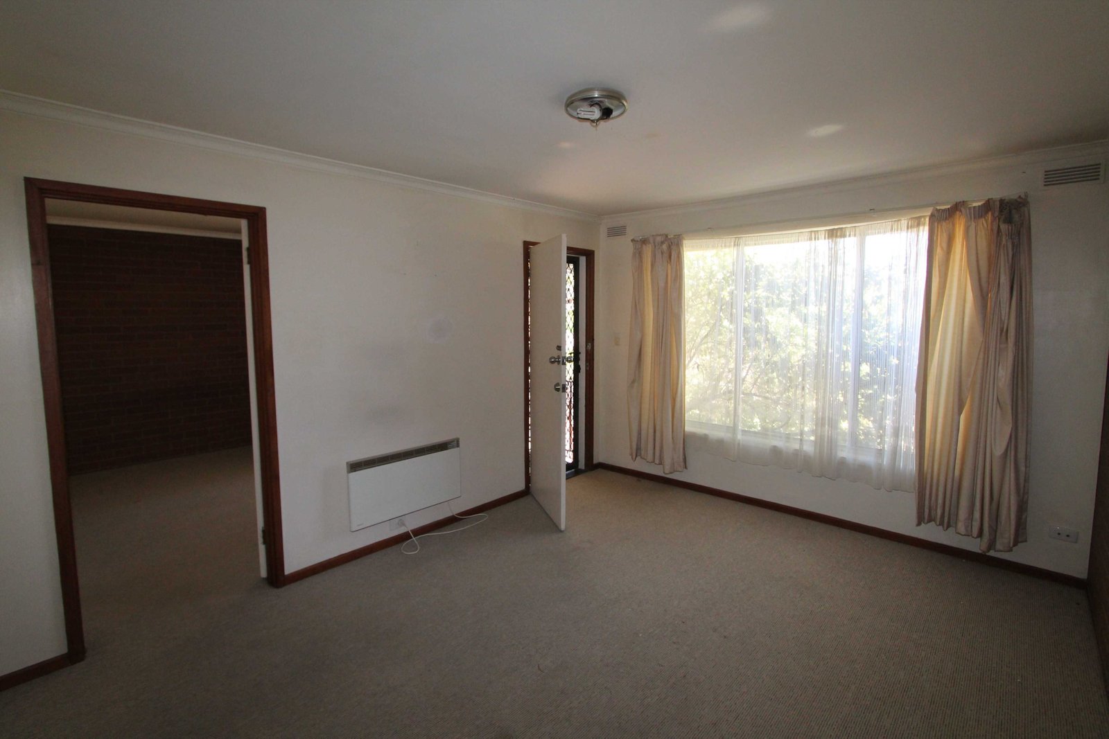2/2 Aquila Court BALLARAT 5