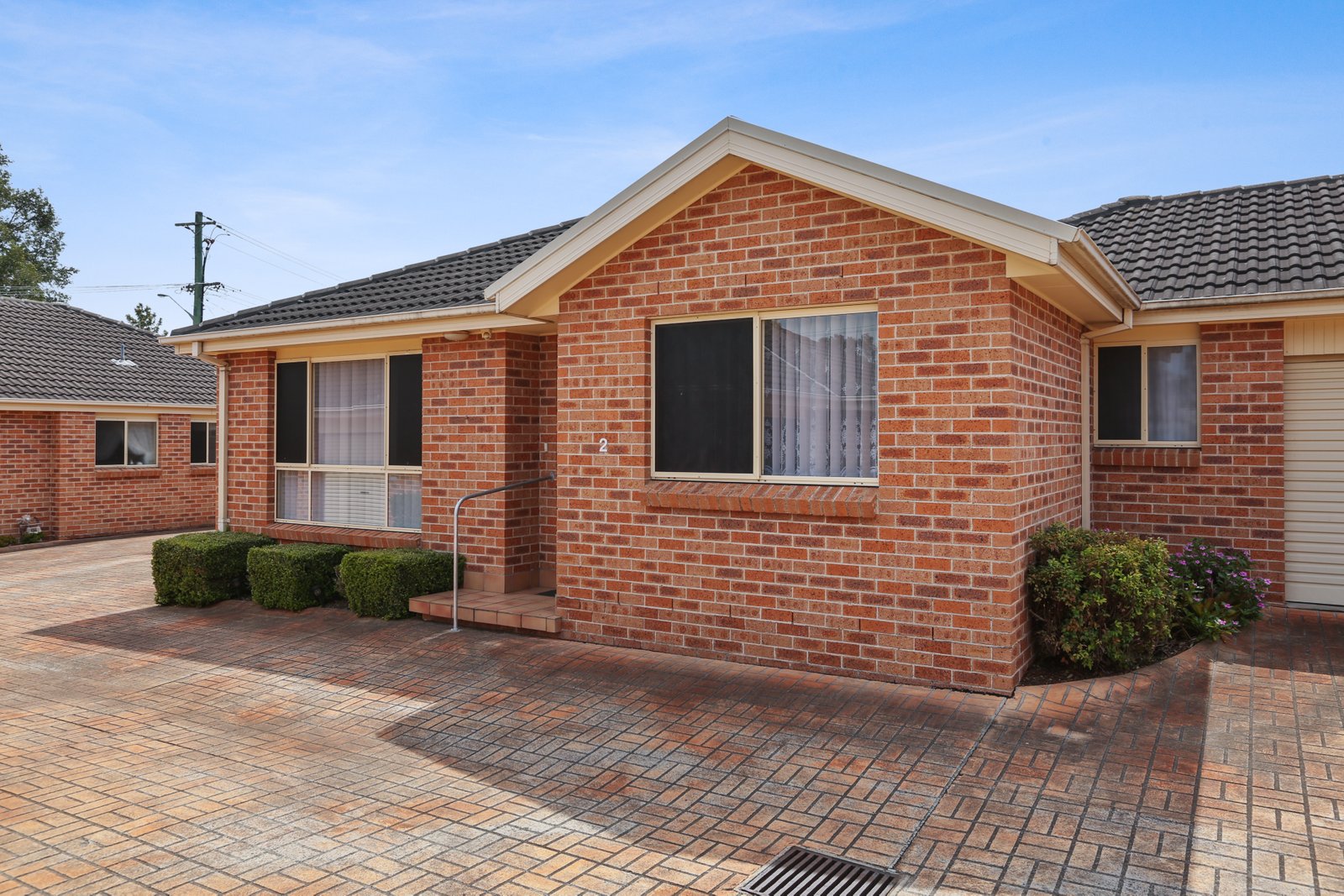 2/2 Baan Baan St  DAPTO 9