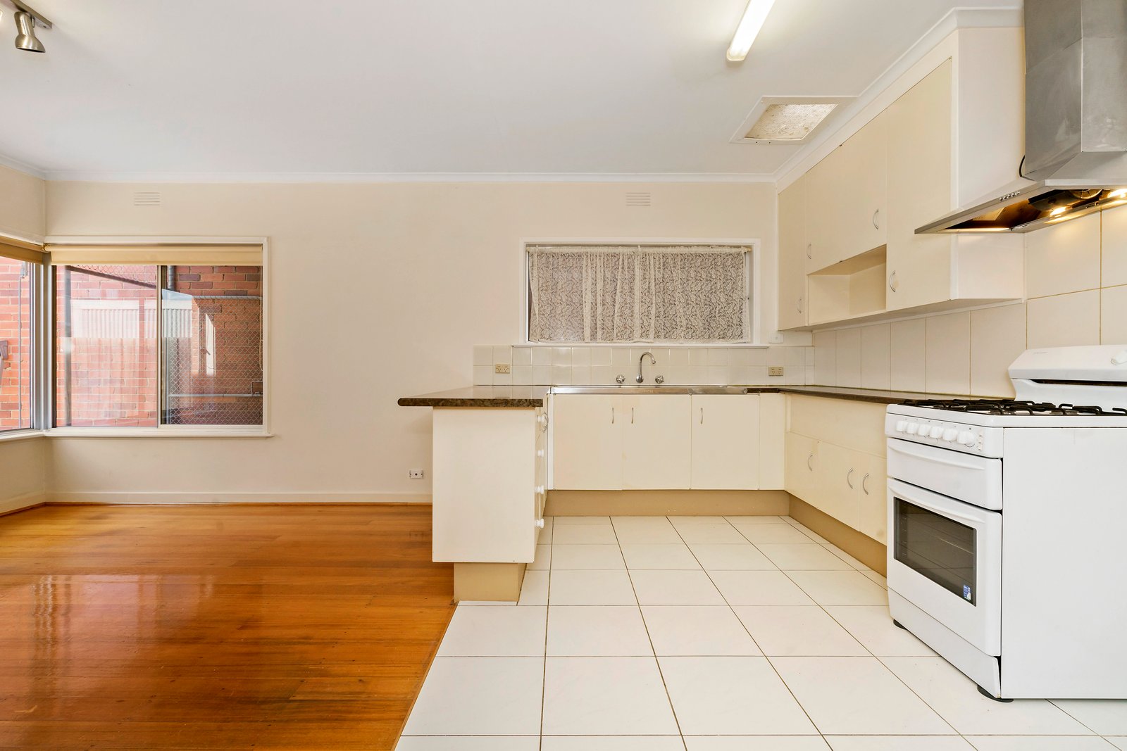 Gallery: 22 Balcombe Road