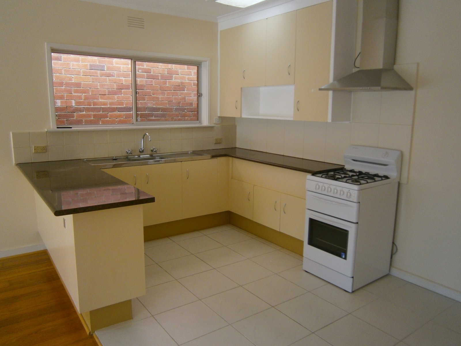 Gallery: 22 Balcombe Road