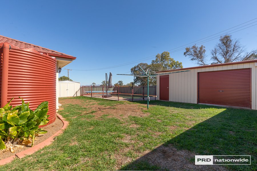 22 Banksia Street TAMWORTH 21